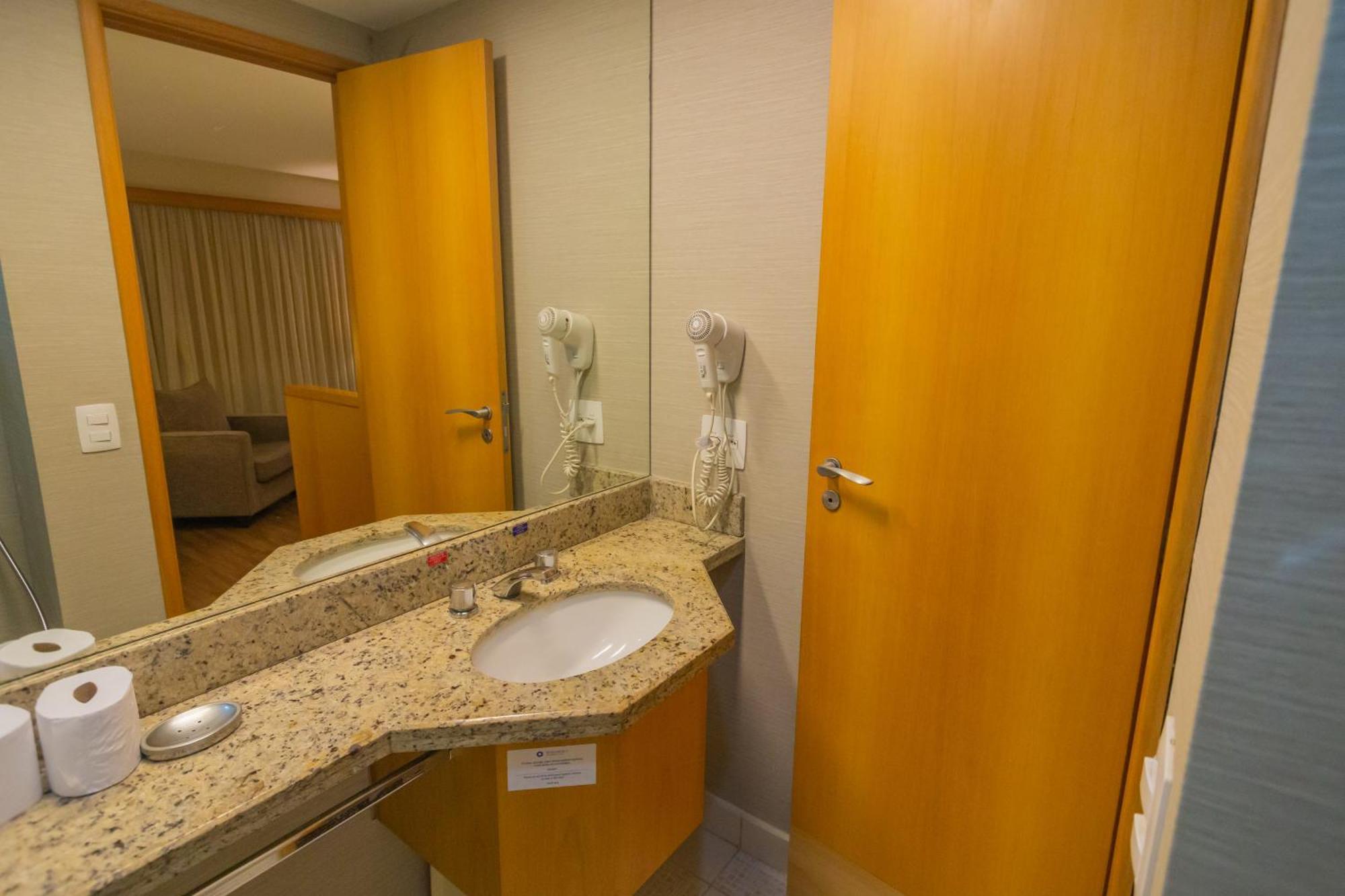 Flat Particular Dentro Do Hotel Executive Transamerica Faria Lima! Sao Paulo Exterior photo